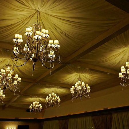 브로바리 Charivna Taistra B&B 외부 사진