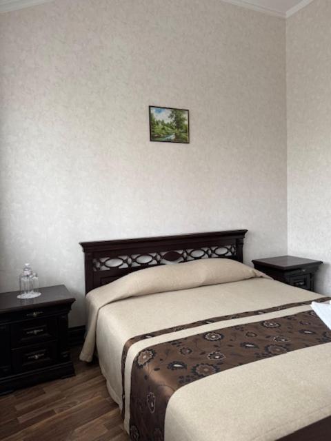 브로바리 Charivna Taistra B&B 외부 사진